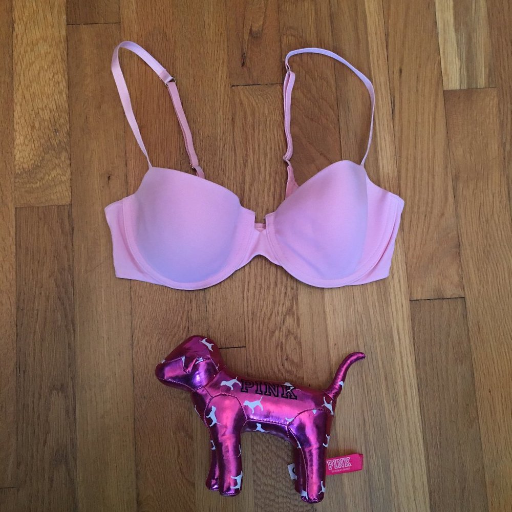 VERY SEXY VICTORIA'S SECRET LT PINK 34C BRA
